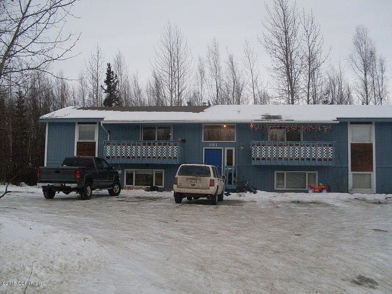 2nd image of 200 W Vincent Cir APT 4