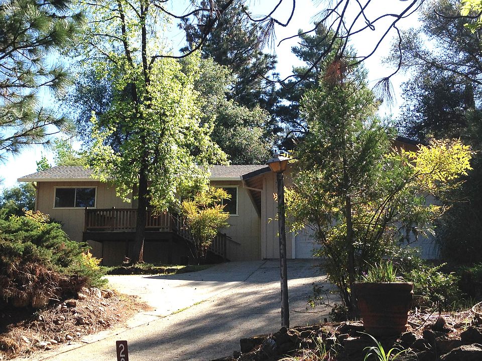 1st image of 23545 Singing Hills Ct