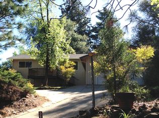 23545 Singing Hills Ct, Auburn, CA 95602