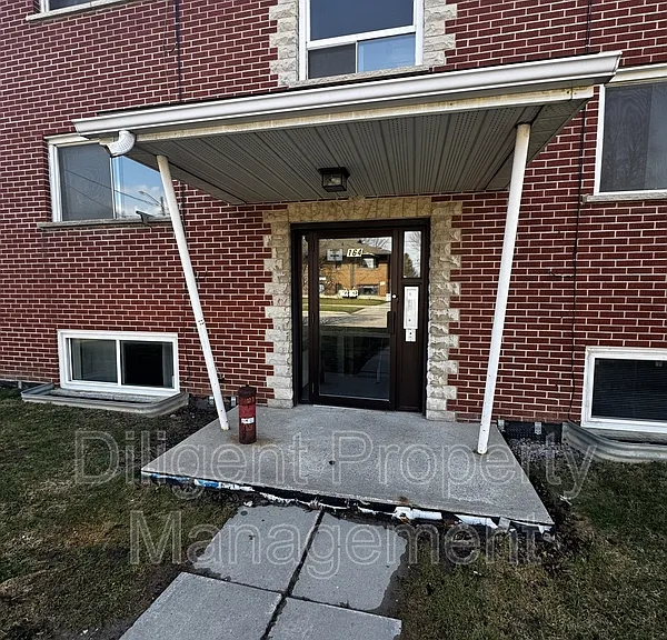 164 Westmount St #2 — Photo 2