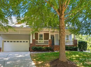 8008 Battersea Ct, Waxhaw, NC 28173