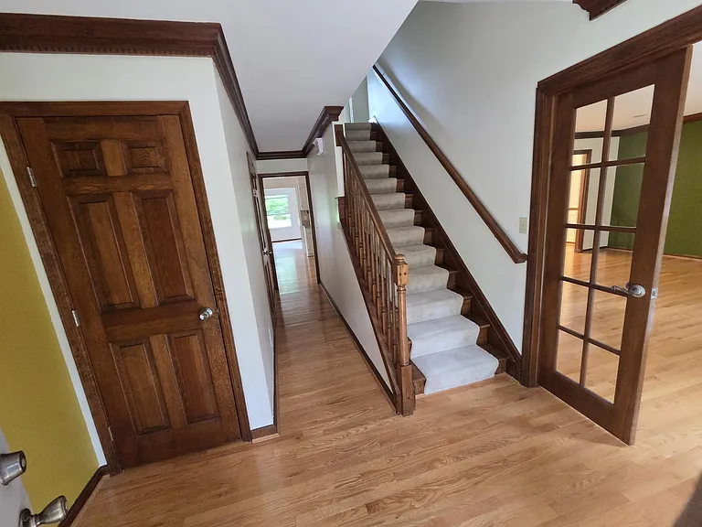 4614 Woodland Dr — Photo 4