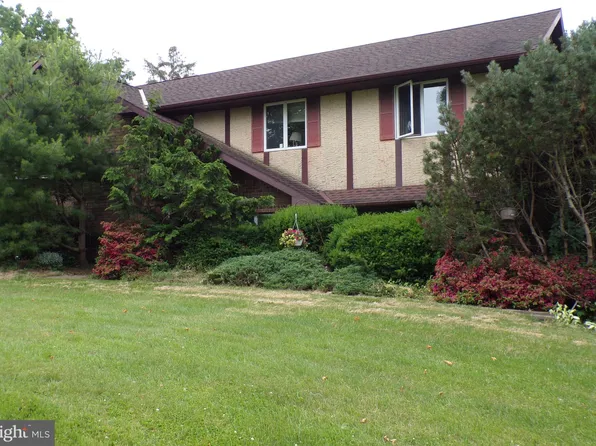 742 Grim Rd, Kutztown, PA 19530