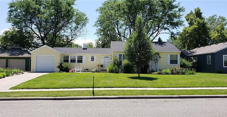 1st image of 922 Alderson Ave