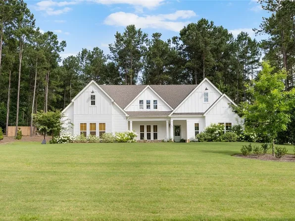 4221 Bonfire Blf, Opelika, AL 36804