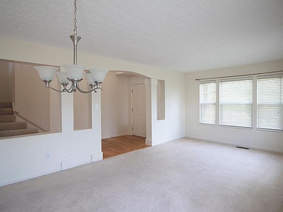 4th image of 1253 Windsor Dr