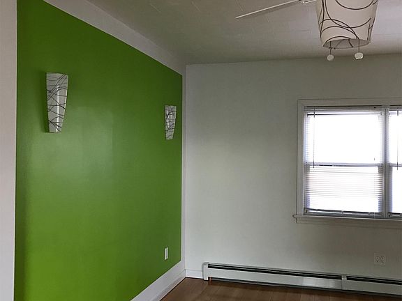 4th image of 121 Maryland Ave #2FL