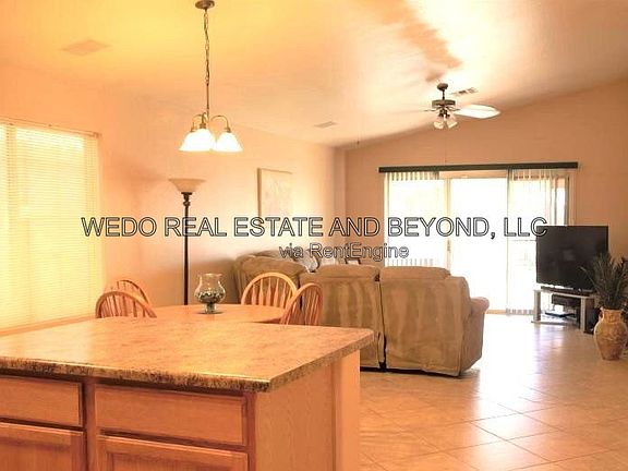 3rd image of 687 E Baylor Ln