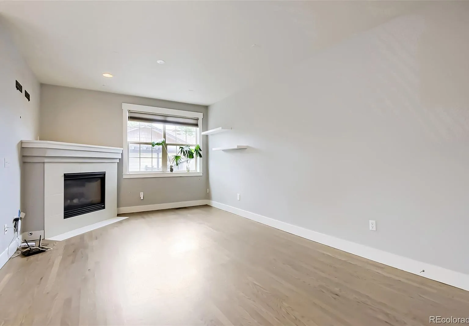 4 bed, 3.5 bath, 2908 sqft, $4,995 — Photo 4