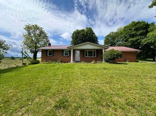 2222 Davis Stuart Rd, Lewisburg, WV 24901