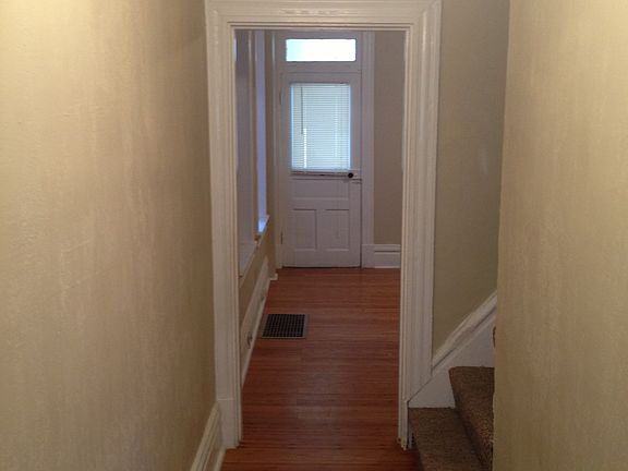 3rd image of 610 S Millvale Ave