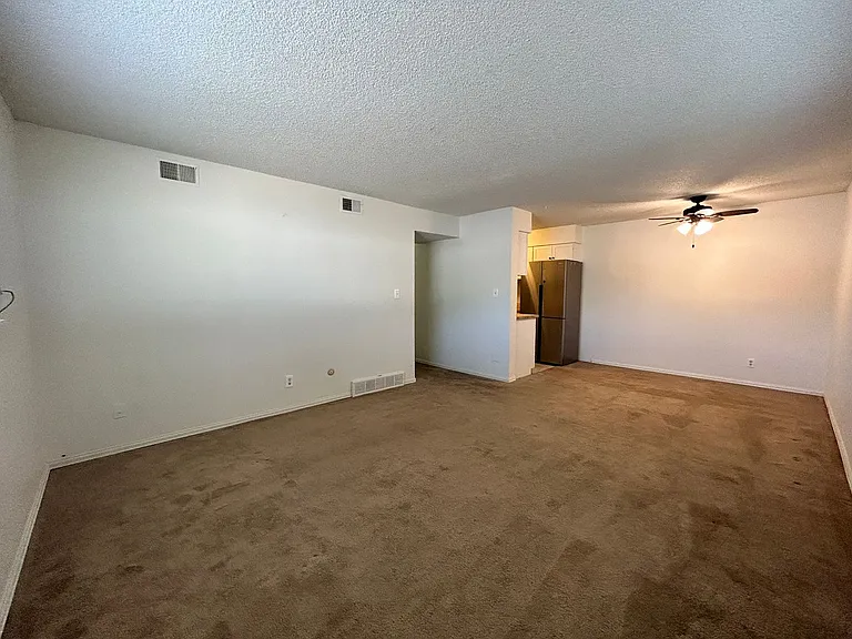 140 E Highline Cir #108 — Photo 17