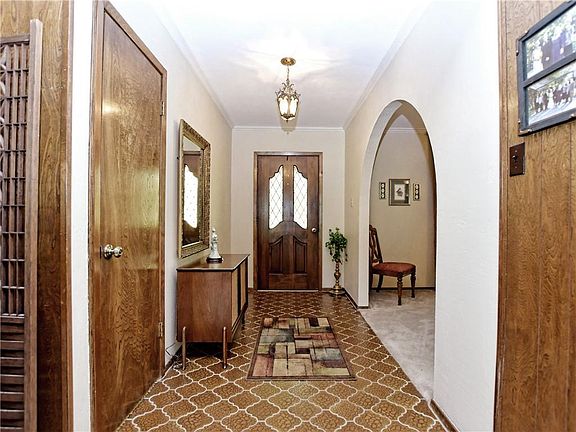 4th image of 1503 Lime Rock Dr