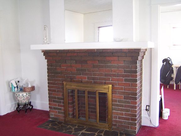 5th image of 1035 Pritz Ave