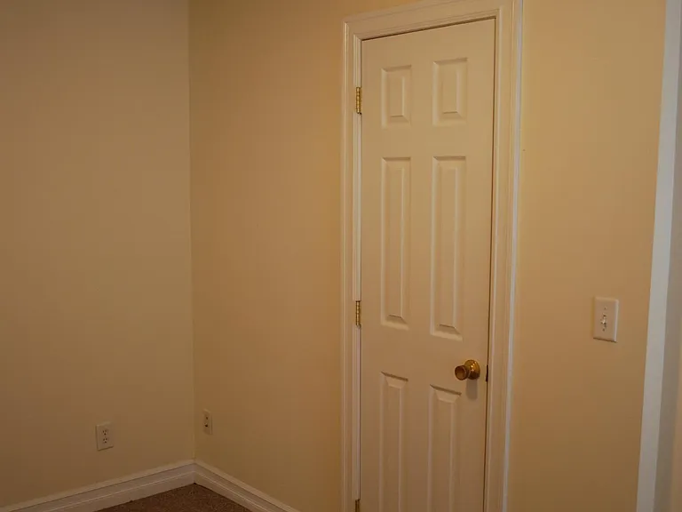 528 Franklin St #B — Photo 5