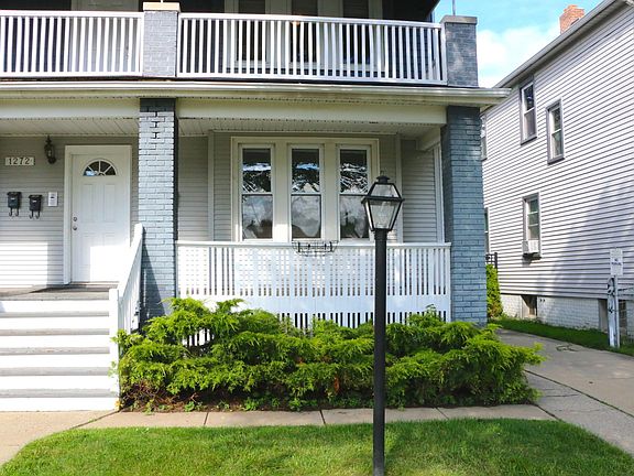 3rd image of 1272 Wayburn St APT 1N
