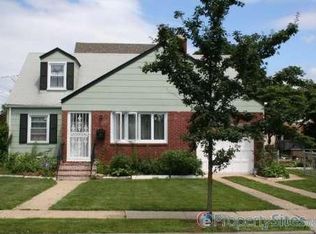 255 Lawson Ave, Hempstead, NY 11550