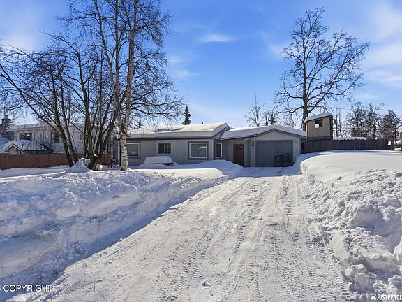 3rd image of 2610 W 30th Ave