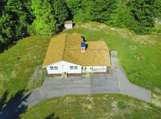 127 Marion Rd, Rochester, MA 02770