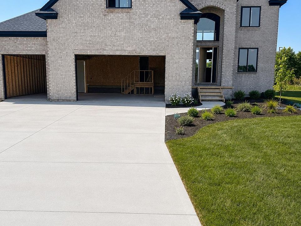 1st image of 29745 Red Fox Ln