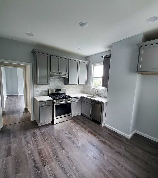1st image of 131 Passaic Ave #2L