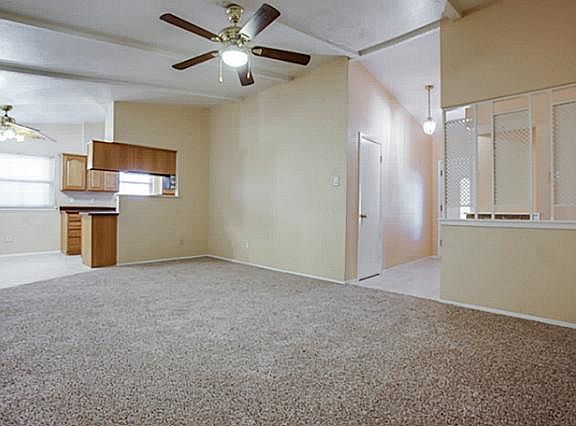 3rd image of 2104 Valleywood Dr