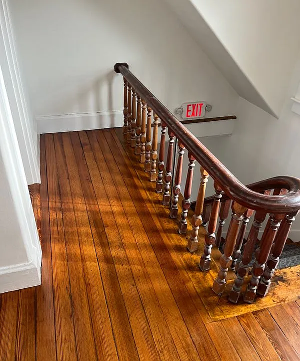 281 Main St #1