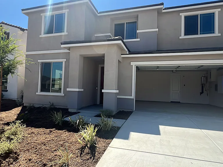 21469 Thomas Ct — Photo 59