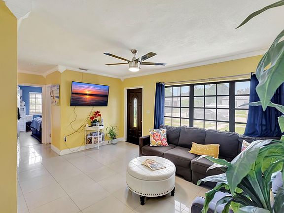 4th image of 16220 NW 28th Court