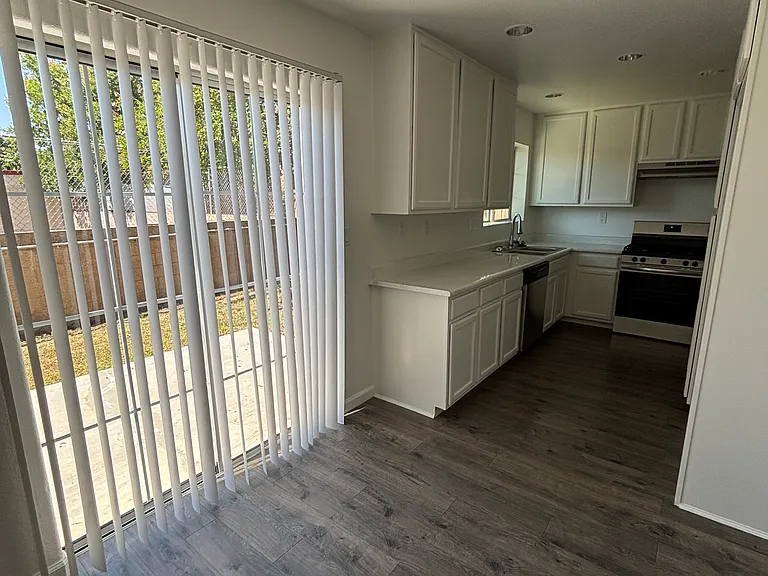 31759 Avenue E #109 — Photo 3