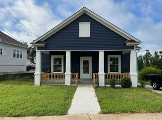 140 Lagrange St, Newnan, GA 30263