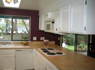 13400 SW Village Glenn Ct, Tigard, OR