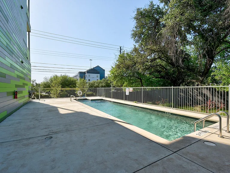 4004 Banister Ln #211 — Photo 16