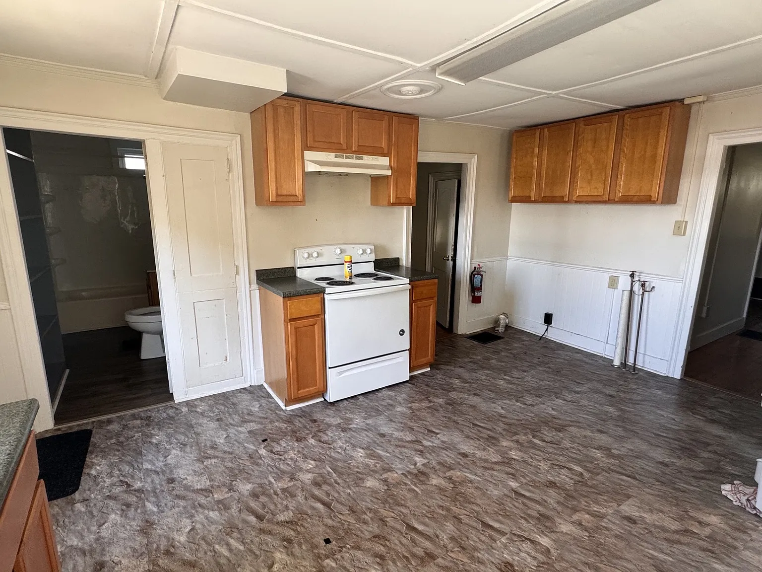 3 bed, 1408 sqft, $1,600 — Photo 4