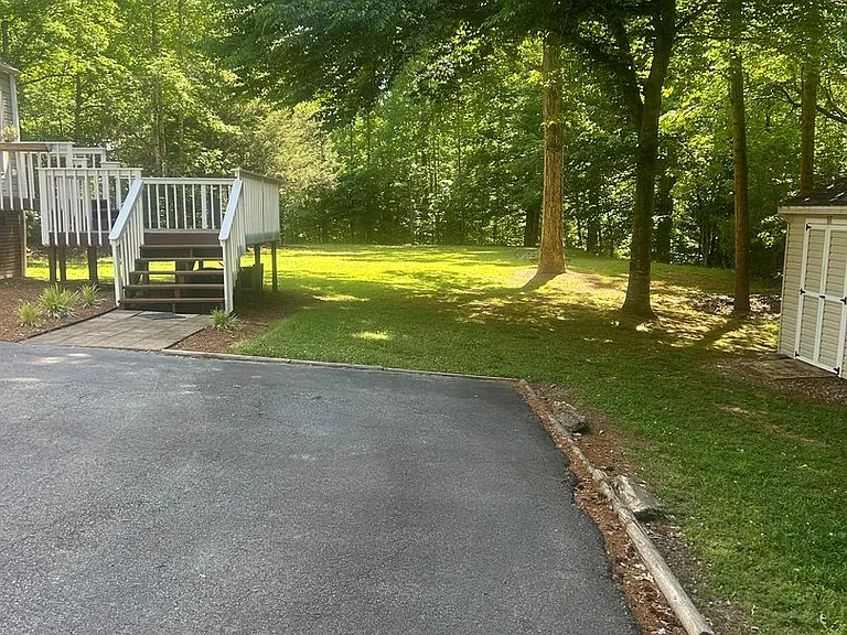 212 S Bennetts Bridge Rd — Photo 13