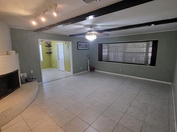 2nd image of 12118 Sela Ln