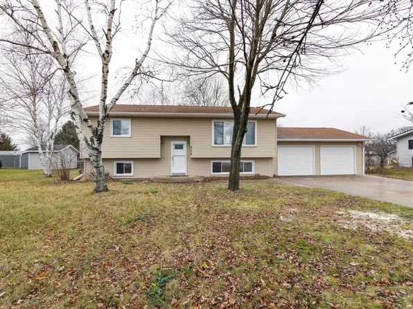 928 Pfaff PARKWAY, Sparta, WI 54656