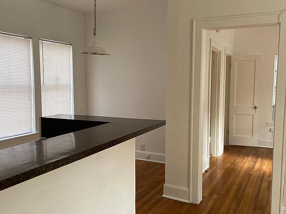 3rd image of 204 Washington St #1/2