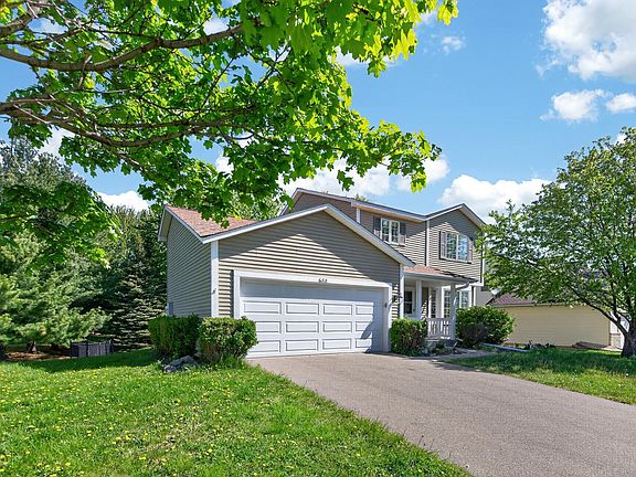 2nd image of 688 Eagle Ridge Rd