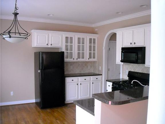 5th image of 1142 Culpepper Cir