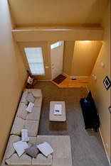 3rd image of 574 Shakespeare Dr