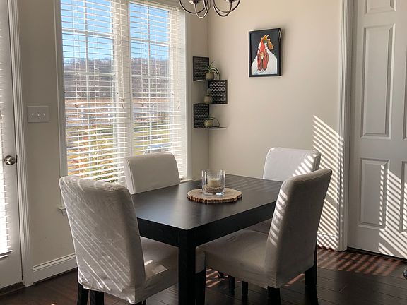 Breakfast Nook