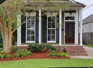 1103 Jefferson St, Gretna, LA 70053