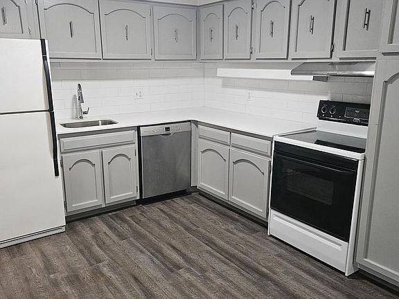 2nd image of 68 Welsh Tract Rd APT 302