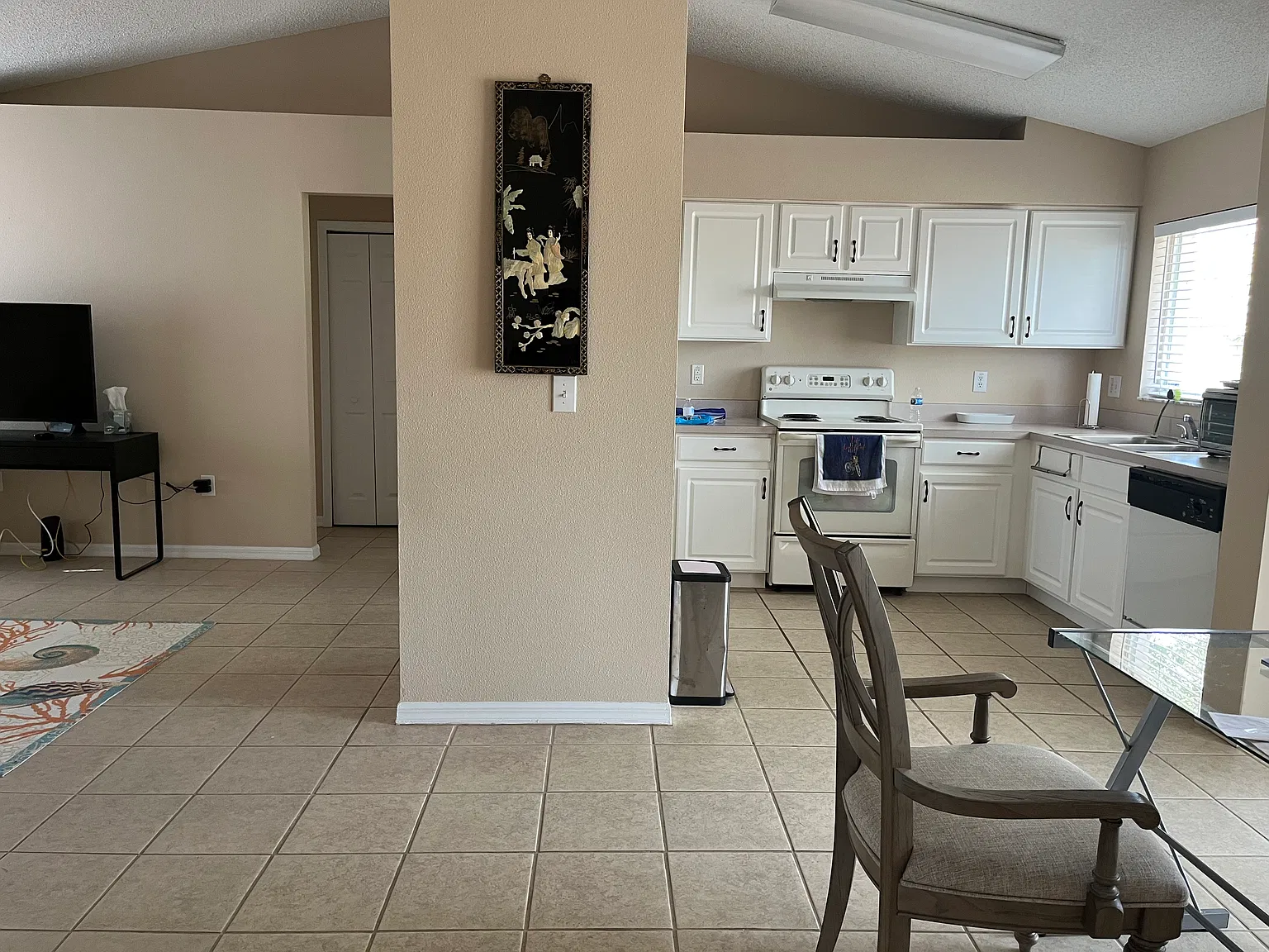 3 bed, $2,500 — Photo 4