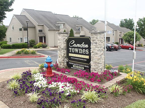 3rd image of 1468 Bradley Dr #4B-2Ba
