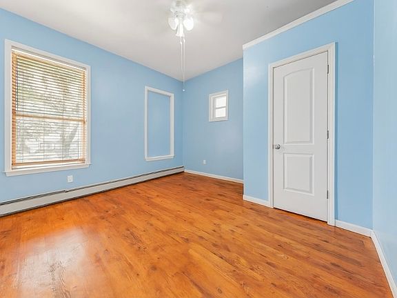 3rd image of 10631 156th St Floor 2
