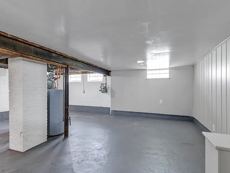 4241 Bayard Rd — Photo 23