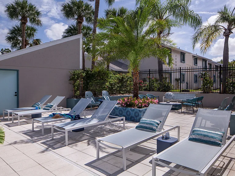 The Bahia Apartments — Photo 16