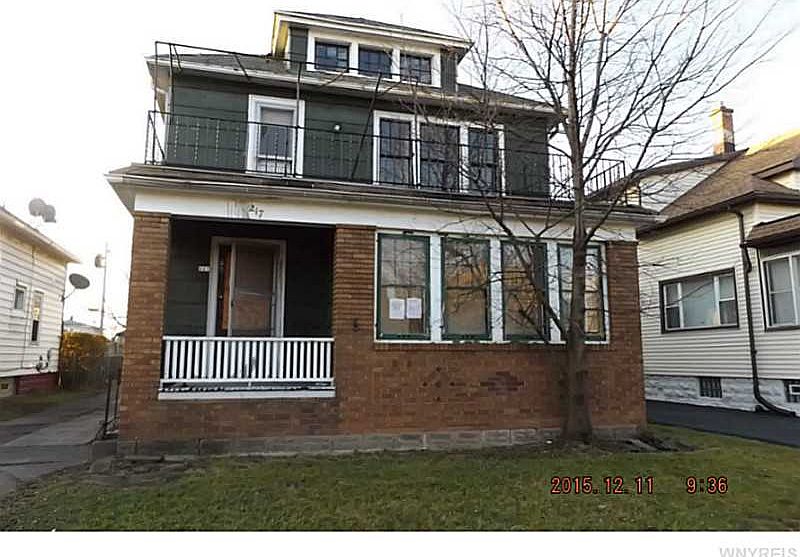 1st image of 217 Lasalle Ave